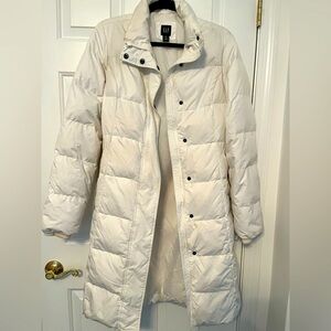 Misses Gap-Size S Tall white puffer coat. Used with some soiled areas. $25